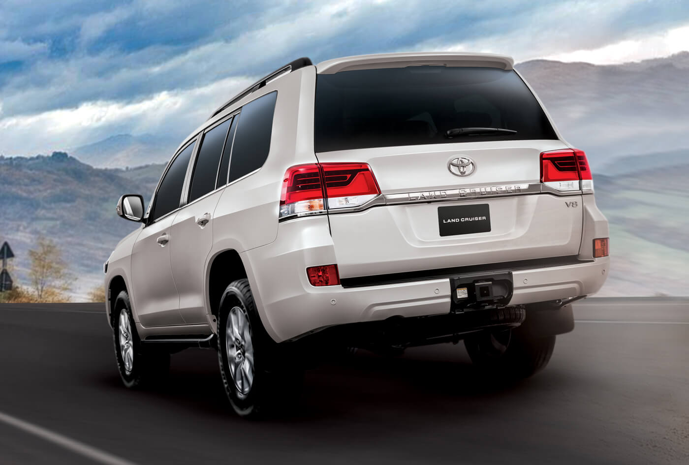 Toyota Land Cruiser 300 – Toyota Jhelum Motors